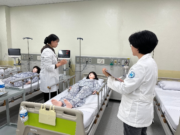 2025학년도 간호대학 핵심간호술 역량 평가 체계 구축 수업 (2026.02.19) 대표이미지